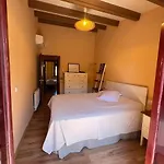 Refugi De L'albera Chalet