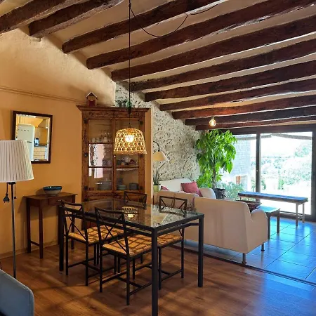 Σαλέ Refugi De L'albera Vilamaniscle